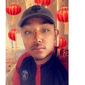 Meet your Posher, Ulises